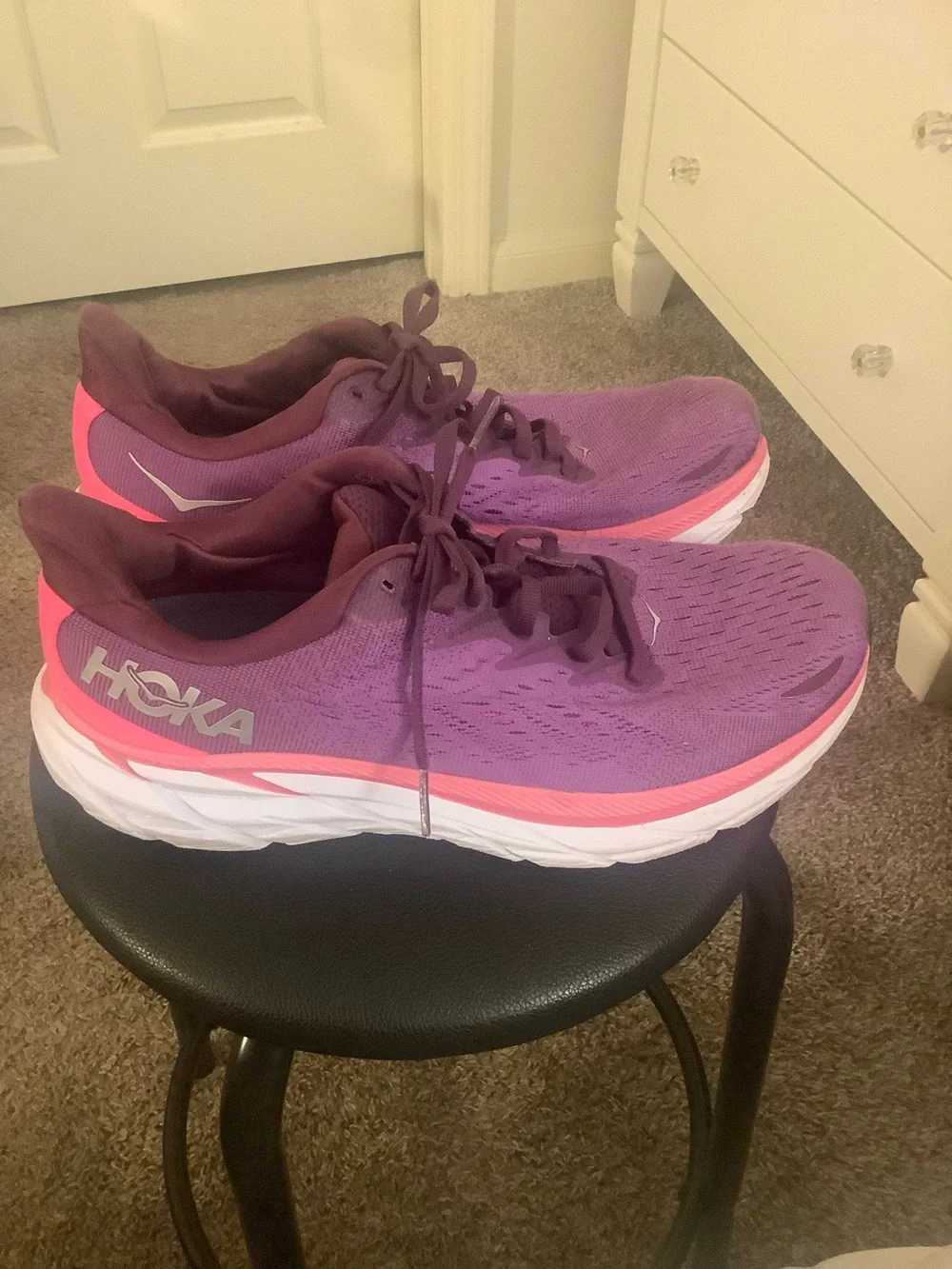 Hoka clifton pink